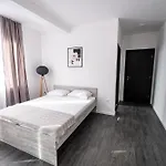 - Bitka Za Ranjenike Na Neretvi
