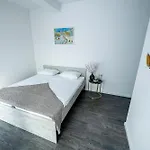 - Bitka Za Ranjenike Na Neretvi * Jablanica