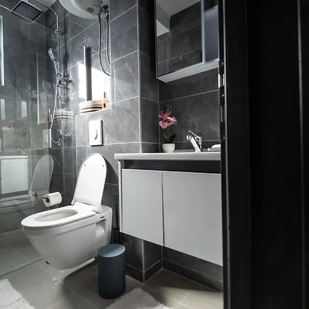 - Bitka Za Ranjenike Na Neretvi