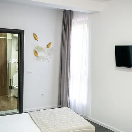 - Bitka Za Ranjenike Na Neretvi * Jablanica