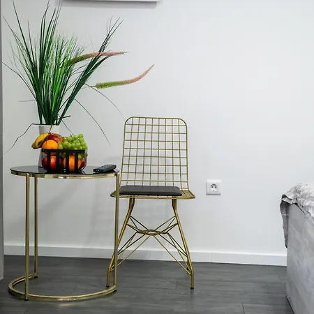 - Bitka Za Ranjenike Na Neretvi