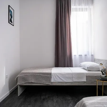 - Bitka Za Ranjenike Na Neretvi Jablanica