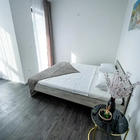 - Bitka Za Ranjenike Na Neretvi * Jablanica