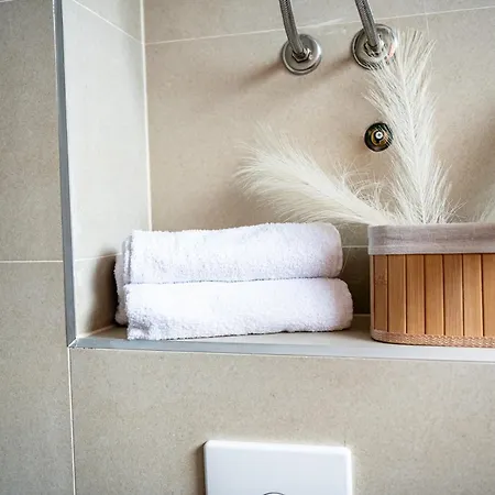 - Bitka Za Ranjenike Na Neretvi Jablanica